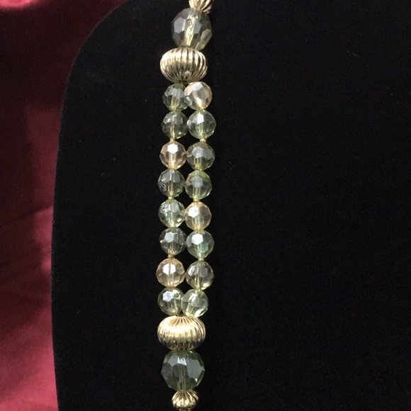 Beautiful Vintage Necklace 36” - Picture 2 of 2